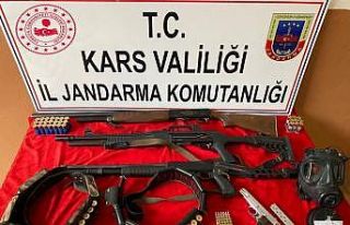 Kağızman’da jandarmadan şafak operasyonu!