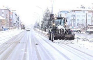 Karaman Belediyesinde kar mesaisi