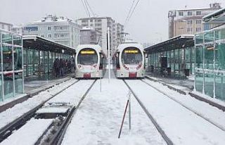 Tramvay seferleri kardan etkilenmedi