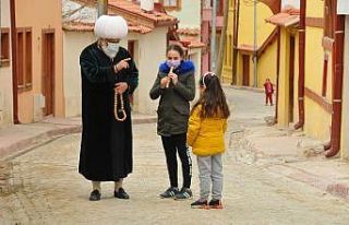 Nasreddin Hoca’dan mavileşme çağrısı