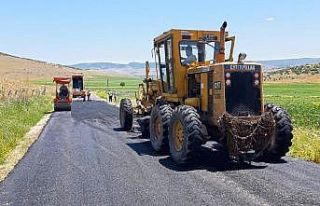 Türkoğlu’nda yollar yenileniyor