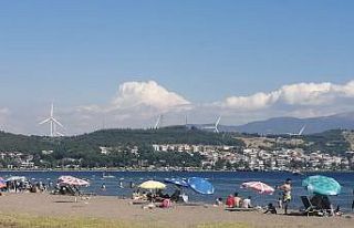 Aliağa’da sahiller canlanmaya başladı