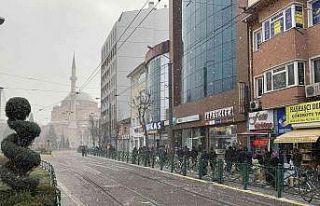 Eskişehir’de kar yağışı başladı