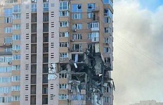 Kiev’de binaya bomba düştü