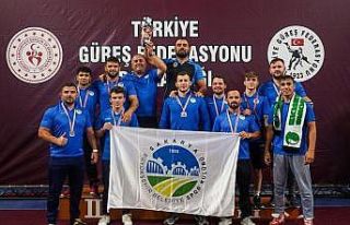 Büyükşehirin güreş takımı 1.Lig’de