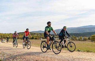 Pedalladıkları mesafeler ağaca dönüşecek