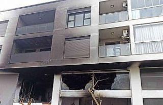 İzmir’de karavan imalathanesinde yangın
