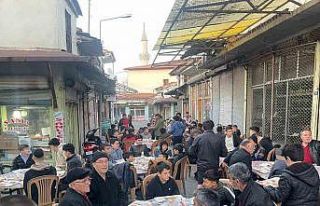 Kulalı esnaflar iftarda buluştu