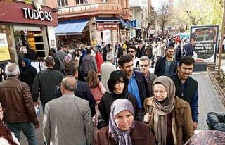 Çarşı sokakları doldu taştı