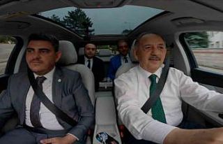 Bakan Özhaseki, Togg kullandı