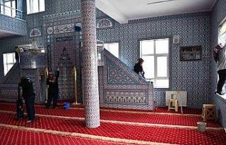 Camilerde Kurban Bayramı temizliği