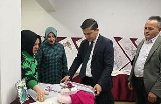 Kavak’ta yıl sonu sergisi