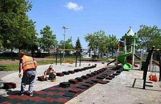 Çayırova’da parklar yenileniyor