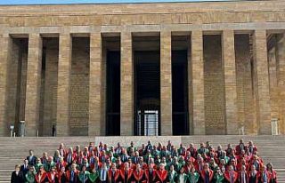 Yargıtay üyelerinden Anıtkabir’e ziyaret