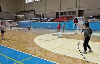 Badminton turnuvası sona erdi