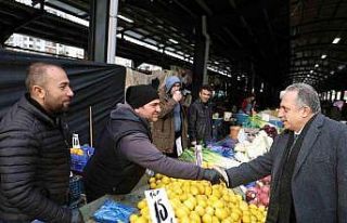 Başkan Yalçın’a ilgi yoğun