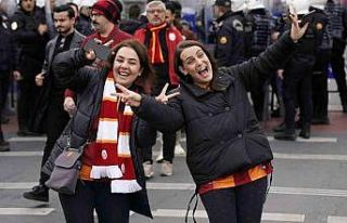 Galatasaray taraftarı, Dolmabahçe’de