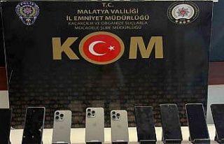 Malatya’da kaçak telefon operasyonu