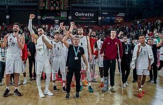 Karşıyaka Basketbol, Beşiktaş deplasmanında