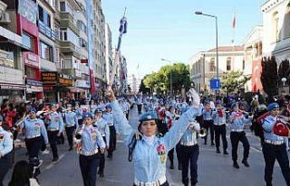 Samsun’da ’Cumhuriyet’ yürüyüşü