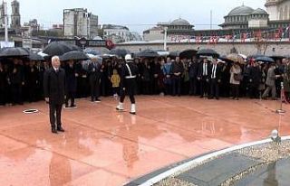 Taksim Meydanı’nda Atatürk anması