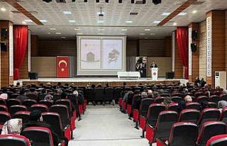 Erzincanlı umrecilere eğitim semineri
