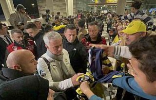 Fenerbahçe kafilesi, Adana’ya geldi