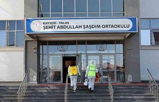 Talas’ta okullara yarıyıl temizliği