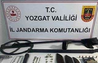 Yerköy’de define ararken yakalandılar