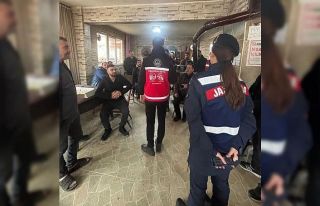 Köylülere bağımlılıkla mücadele bilgilendirmesi