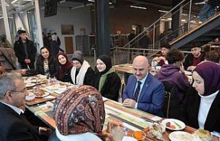 Öğrencilere Düzce köfteli menü