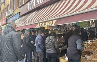Esnaf yoğunluktan memnun