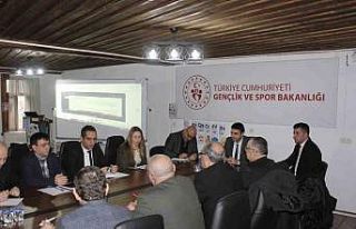 Osmaneli’nde gençlik çalışmaları değerlendirildi