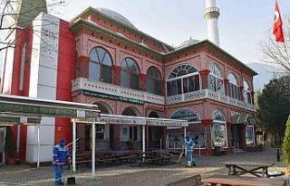 Yıldırım’daki camilerde Ramazan temizliği