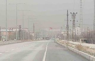 Van, toz bulutuyla kaplandı