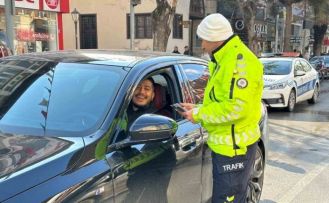 Burdur’da sürücülere "fermuar sistemi" anlatıldı