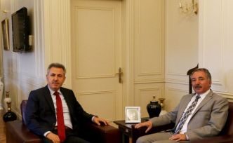 Ağrı Valisi Elban’dan Rektör Karabulut’a ziyaret