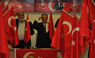 Akşehir Belediye Meclisinden Barış Pınarı Harekatı’na destek