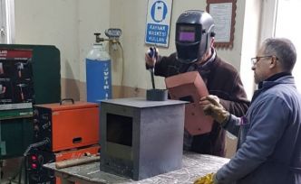 Depremzedelerin üşümemesi için seferber oldular