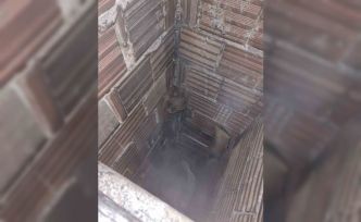 Çiftlikköy’deki binanın havalandırma boşluğunda yangın