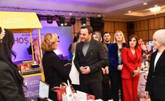 Başiskele’de alışveriş festivali müjdelerle başladı