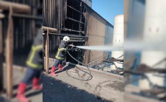 Payas’ta korkutan yangın