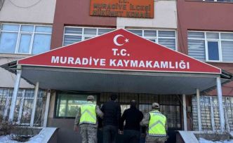 Van’da 4 düzensiz göçmen yakalandı