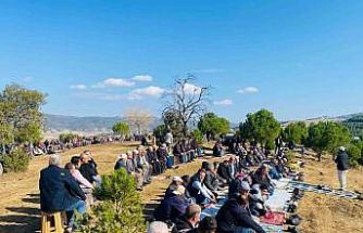 Sarıgöllüler yağmur duasına çıktı