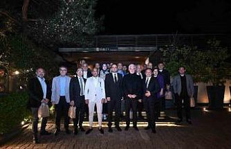 BUYSAD’da bayrak değişim