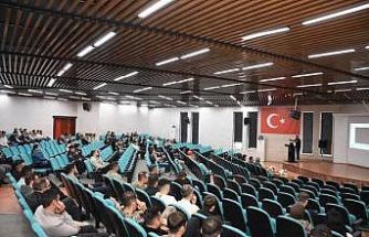 Emniyet ekiplerine seminer düzenlendi