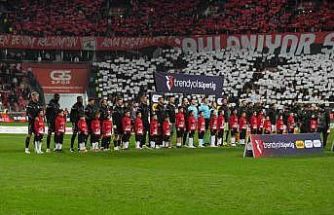 Galatasaray’da 2 değişiklik