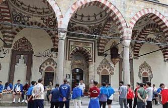 Genç voleybolcular Manisa’da buluştu