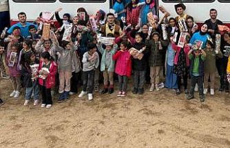 Köy okulundaki öğrencilere sürpriz