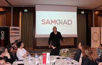 Sunay Akın’dan Samsun’da söyleşi